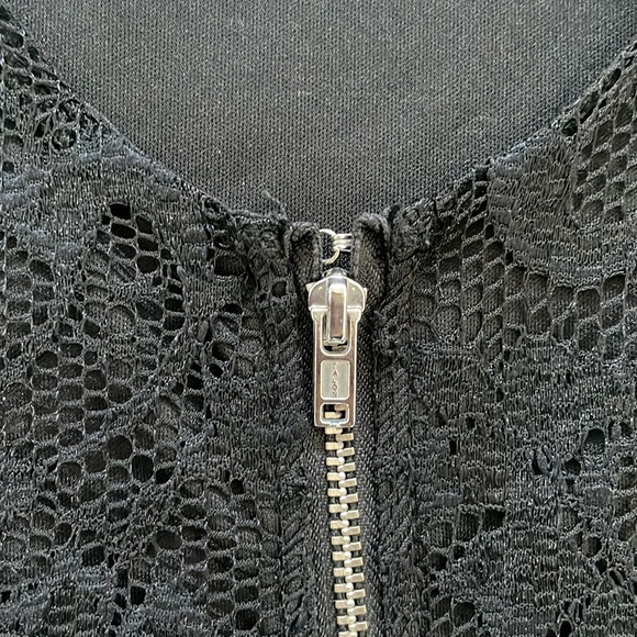 GUESS | Lace Zip Dress - Picture 6 of 8